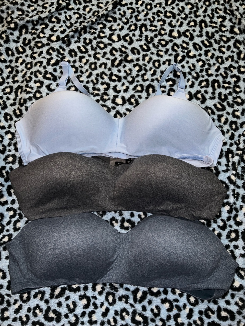 TORRID WIRE FREE BRA 46D BUNDLE